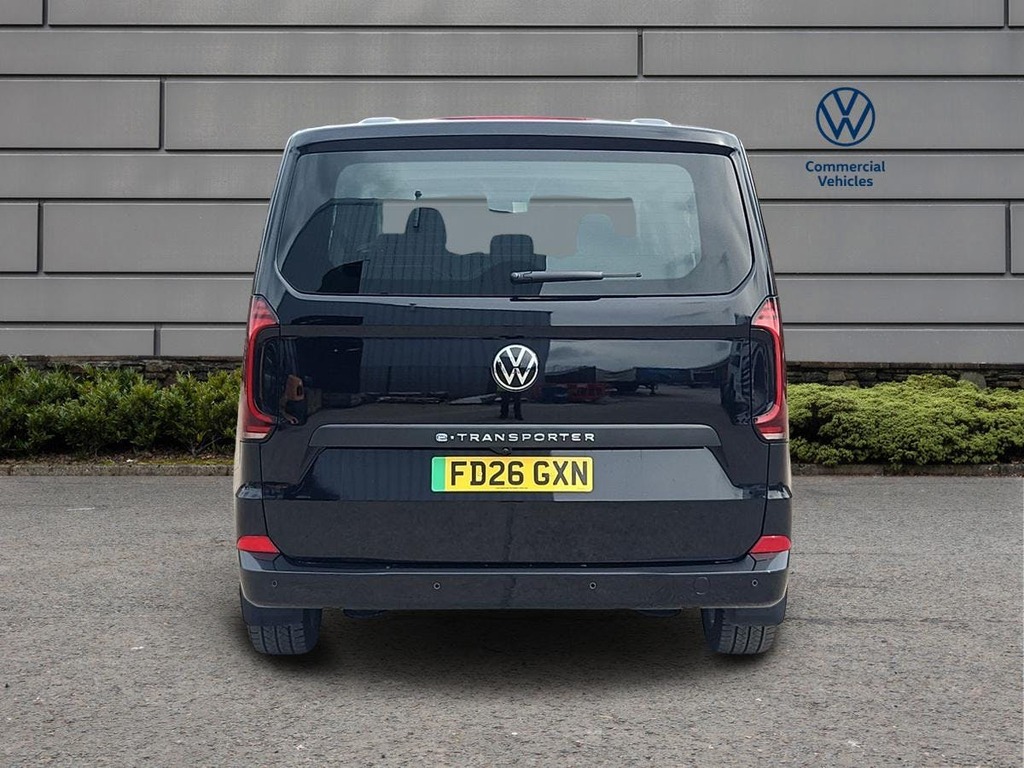 Volkswagen E-Transporter T32 Panel Van Commerce Pro Swb 136 Ps 65 Kwh Elect White #14