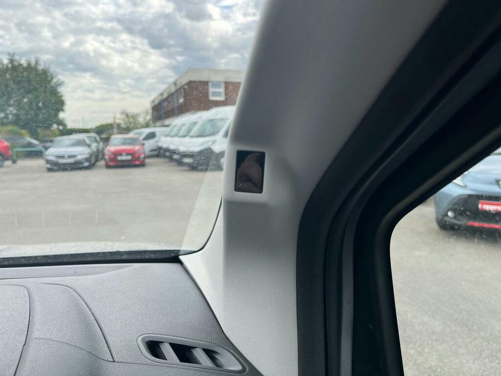 Citroen Berlingo 1.5 D 130Ps Van Driver Eat8 Grey #38