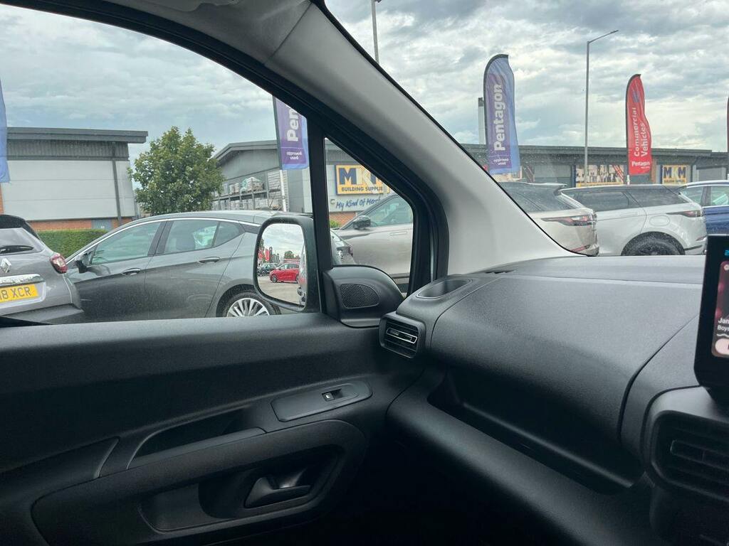 Citroen Berlingo 1.5 D 130Ps Van Driver Eat8 Grey #39