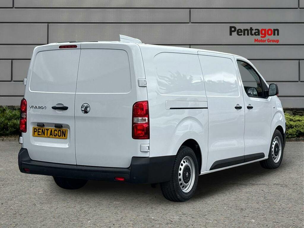 Vauxhall Vivaro 1.5 Turbo D 120 Pro H1 Van White #4