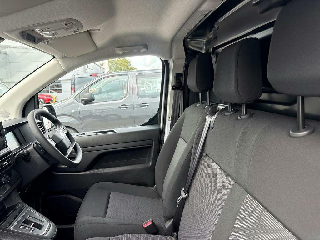 Vauxhall Vivaro 1.5 Turbo D 120 Pro H1 Van White #8
