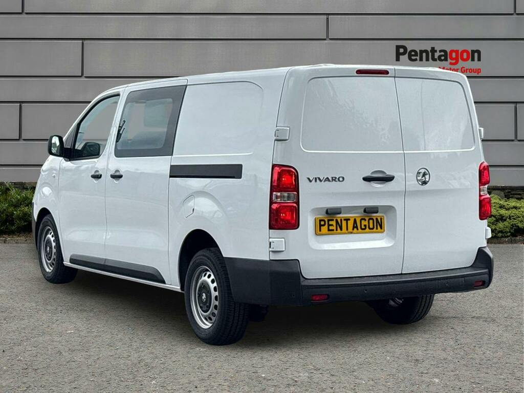 Vauxhall Vivaro 2.2 Prime Xl Crew Van Double Cab 6Dr White #2