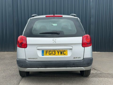 Peugeot 207 1.6 207 Active Silver #2