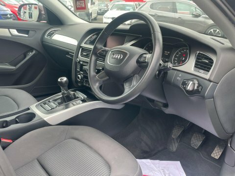 Audi A4 Saloon 2.0 Tdi Se Technik Multitronic Euro 5 Ss Black #15