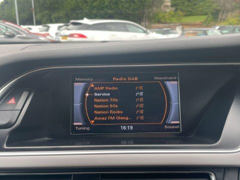 Audi A4 Saloon 2.0 Tdi Se Technik Multitronic Euro 5 Ss Black #21