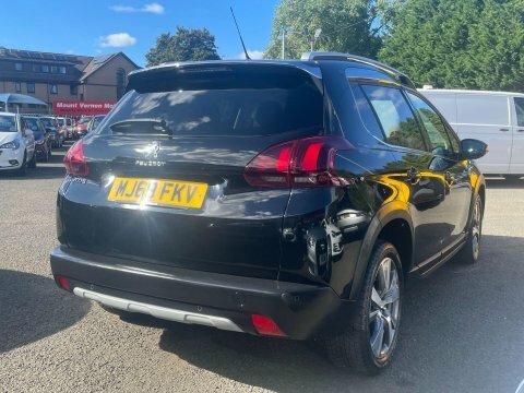 Peugeot 2008 1.2 Puretech Allure Black #6