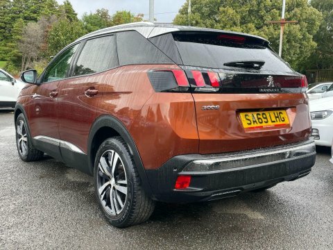 Peugeot 3008 1.2 Puretech Allure Brown #6