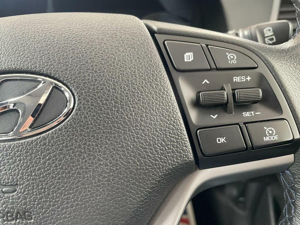 Hyundai Tucson 1.7 Crdi Blue Drive Se Dct Euro 6 Ss Grey #6