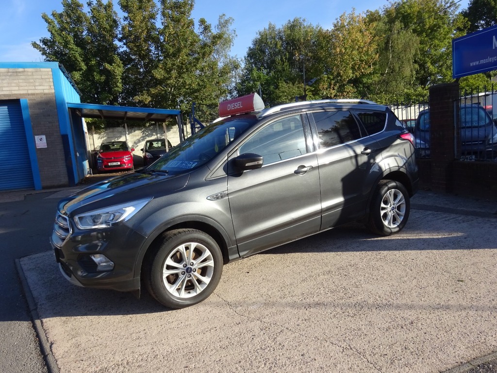 Ford Kuga 1.5 Tdci Titanium 2Wd Grey #3