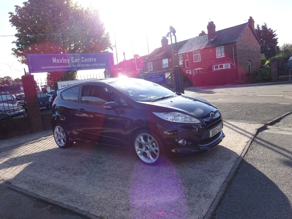 Ford Fiesta 1.6 134 Metal Black