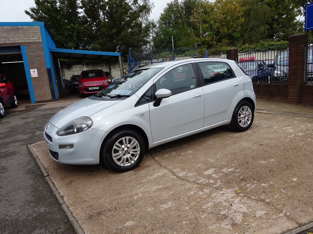 Fiat Punto 1.4 Easy White #2