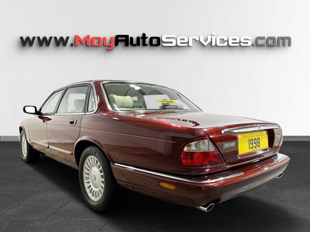 Jaguar XJ 3.2 Xj8 Saloon 288 Gkm, 240 Red #3