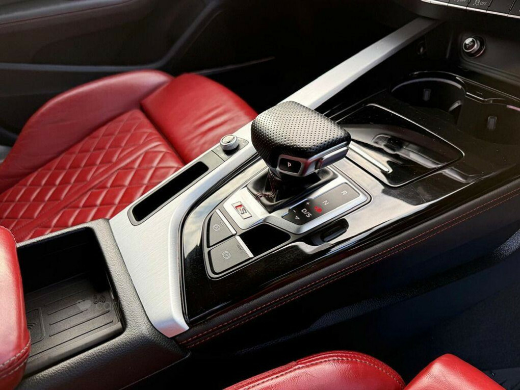 Audi S4 V6 Black Edition Saloon Tiptronic Quattro E #20