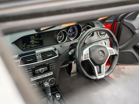 Mercedes-Benz C Class 6.2 C63 Amg  Red #5