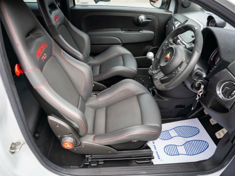 Abarth 595 1.4 T-jet 180 Competizione 2020 Red #29