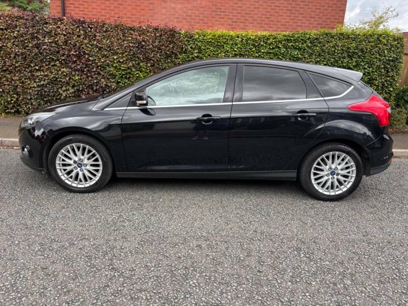 Ford Focus 1.6 Zetec - 2013 62 Black #5