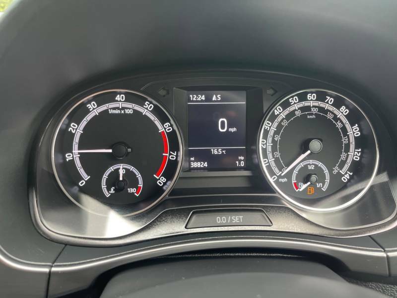 Skoda Fabia 1.0 Tsi Se L - 2019 19 Silver #4