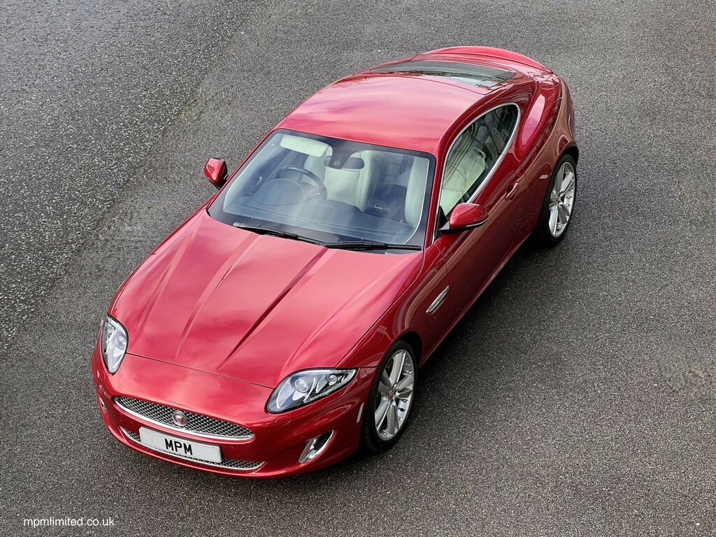 Jaguar XK Coupe Black #60