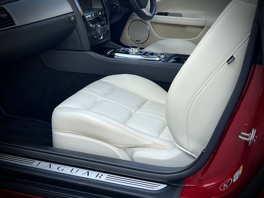 Jaguar XK Coupe Black #8