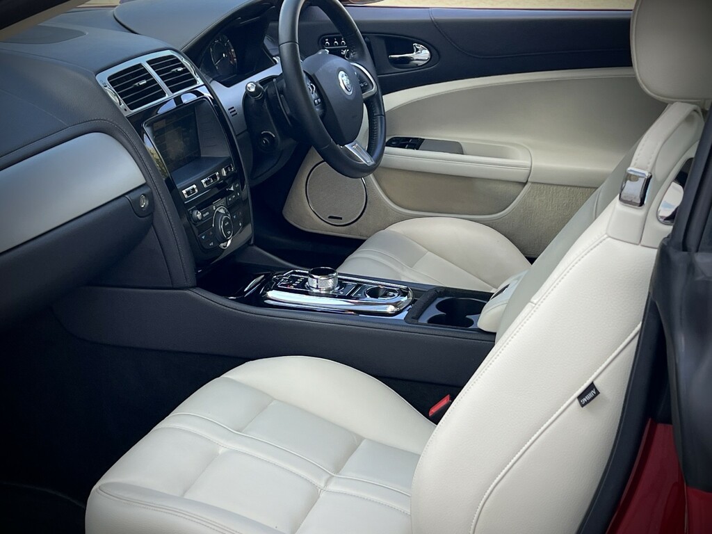 Jaguar XK Coupe Black #49