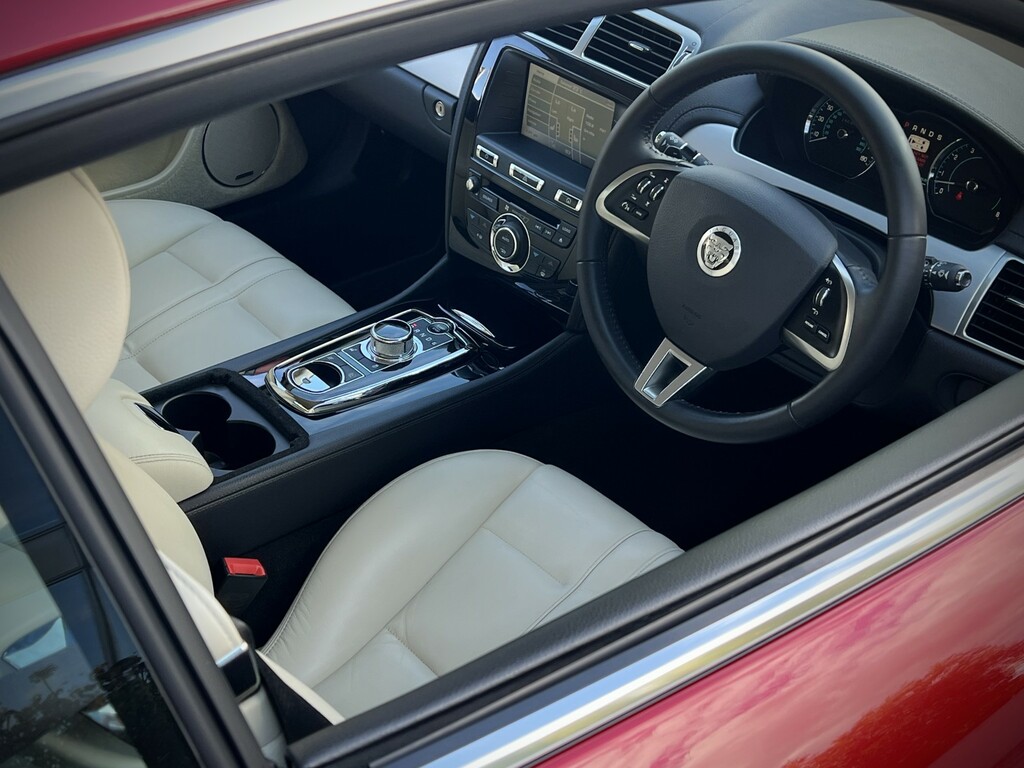 Jaguar XK Coupe Black #63