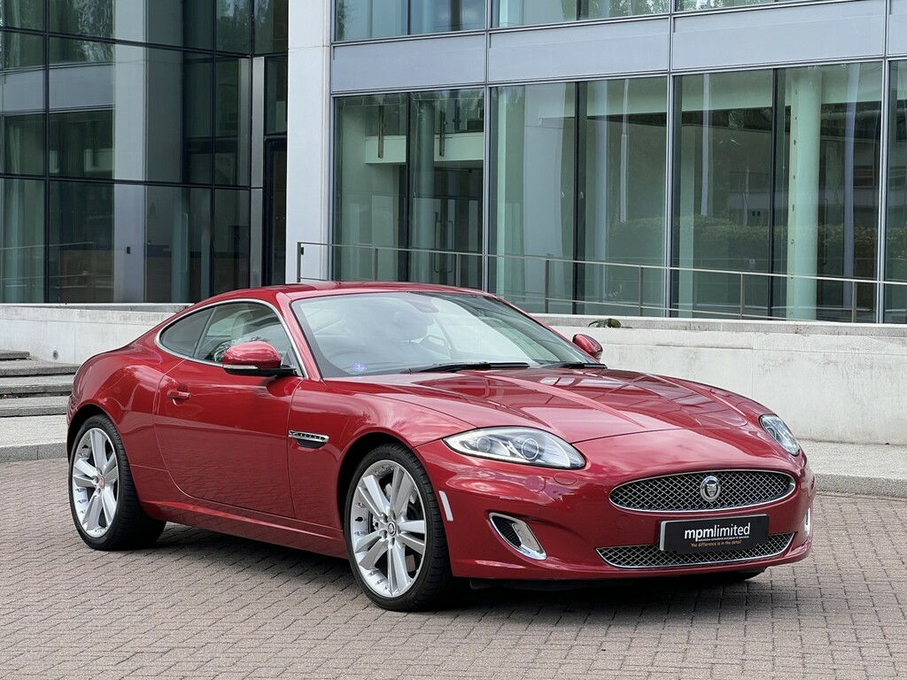 Jaguar XK Coupe Black #64