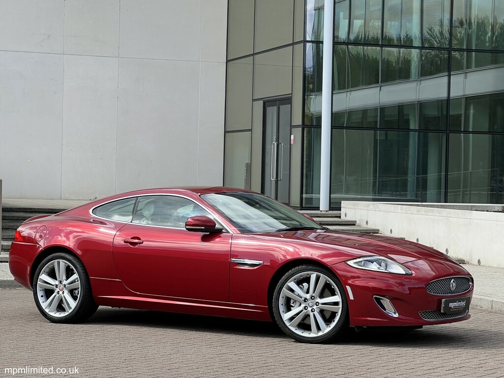 Jaguar XK Coupe Black #7