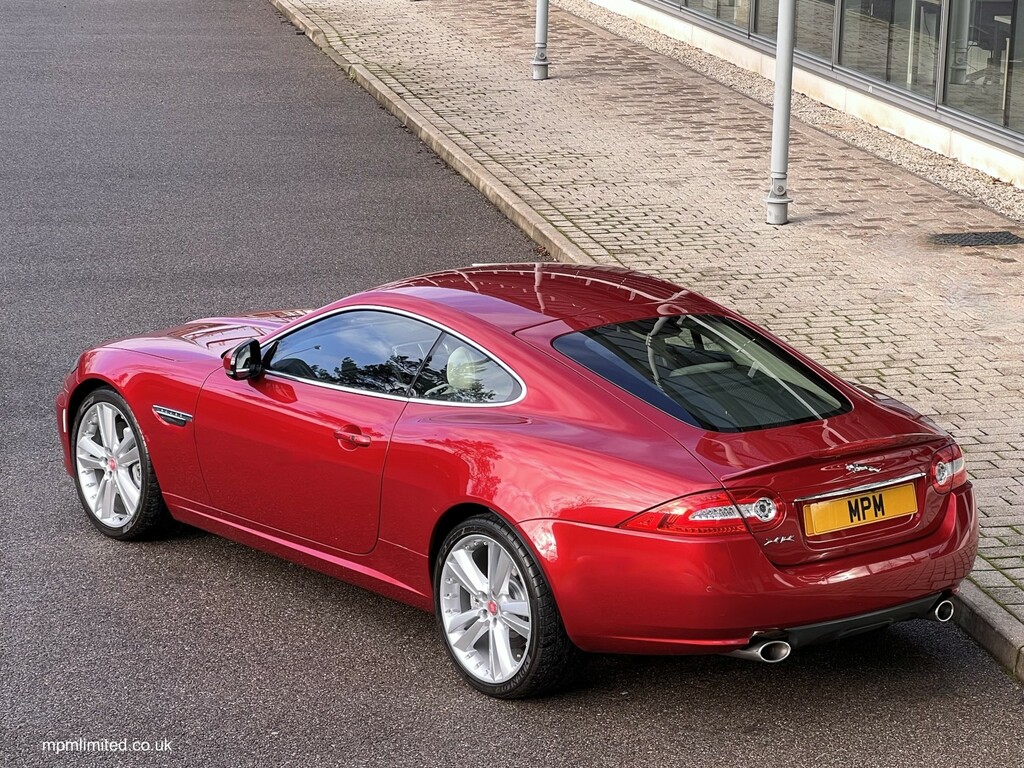 Jaguar XK Coupe Black #29