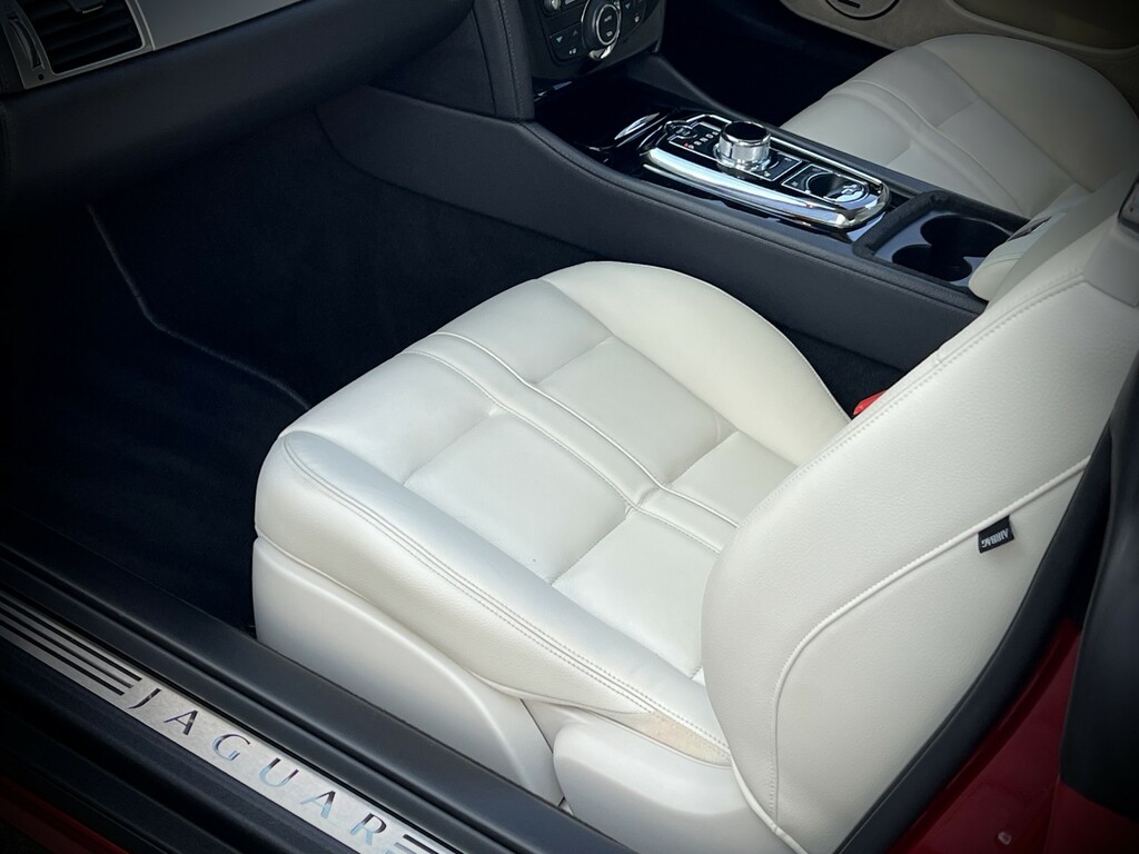 Jaguar XK Coupe Black #79