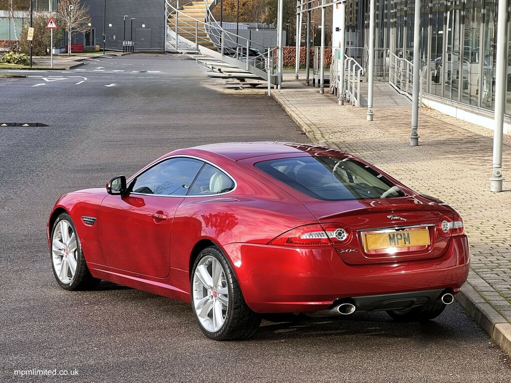 Jaguar XK Coupe Black #21