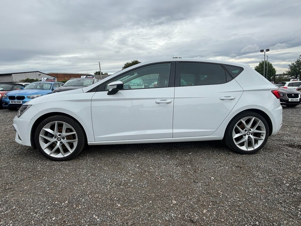 Seat Leon 1.8L Fr Technology White #4