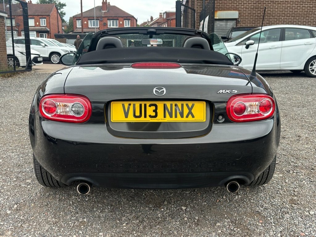 Mazda MX-5 2.0I Venture Edition Red #6