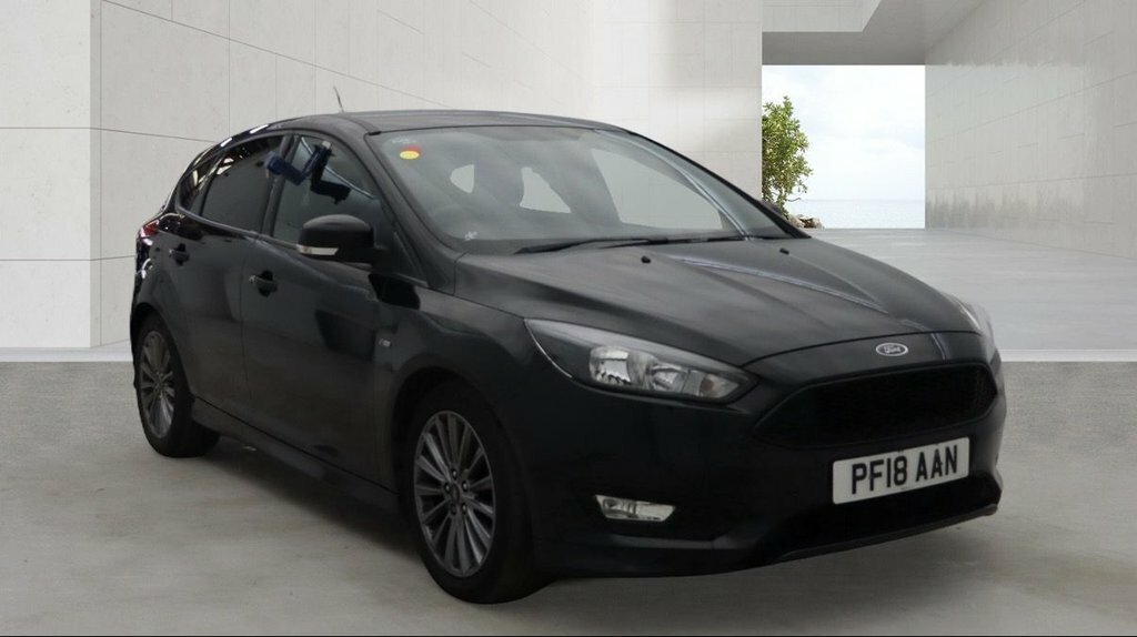 Ford Focus 1L St-line Black