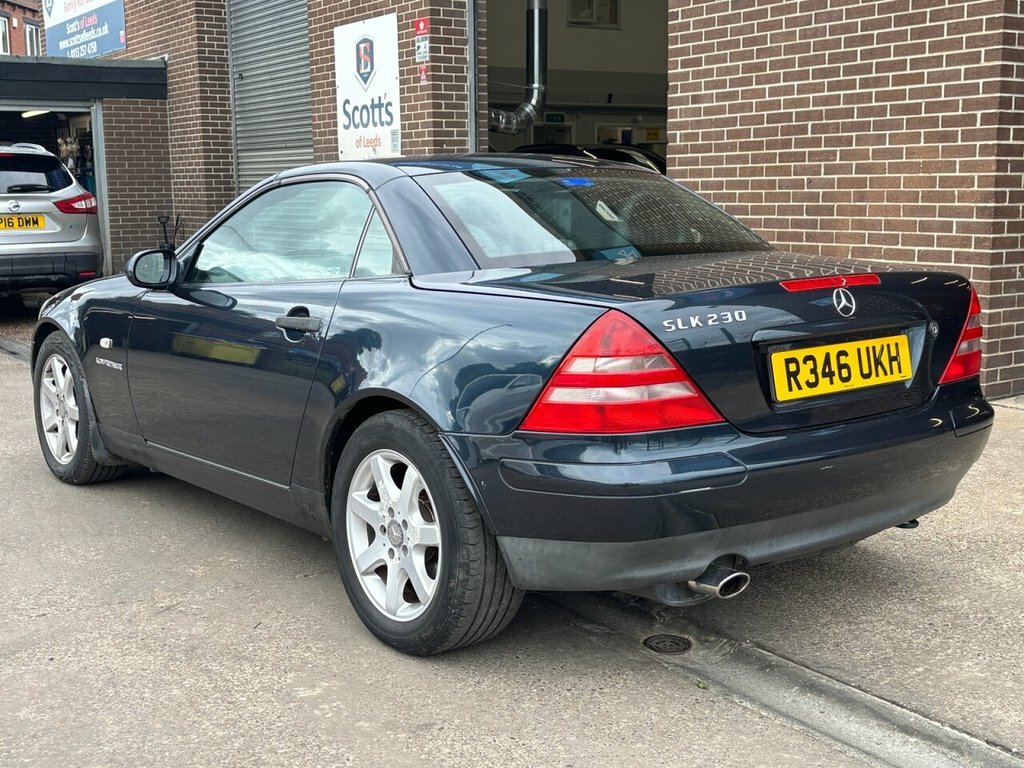 Mercedes-Benz SLK Convertible Black #5
