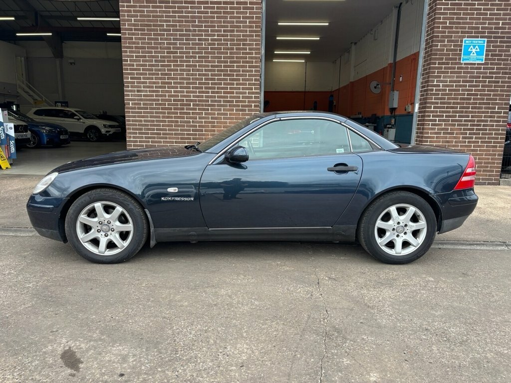 Mercedes-Benz SLK Convertible Black #4