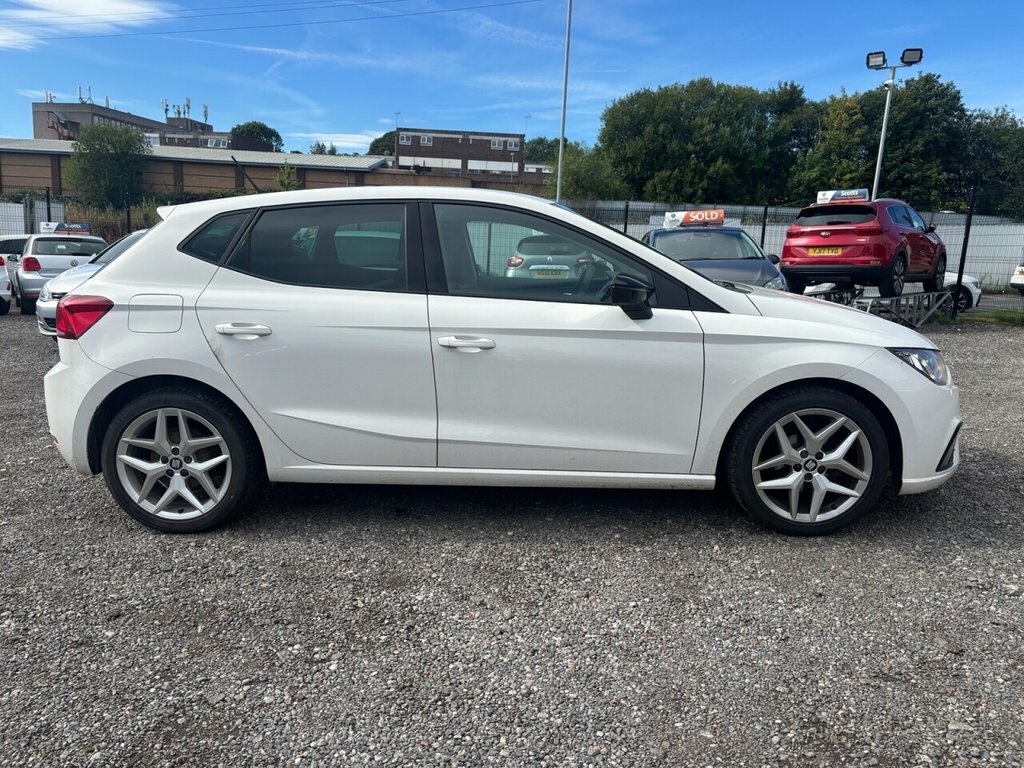 Seat Ibiza 1L Fr White #3