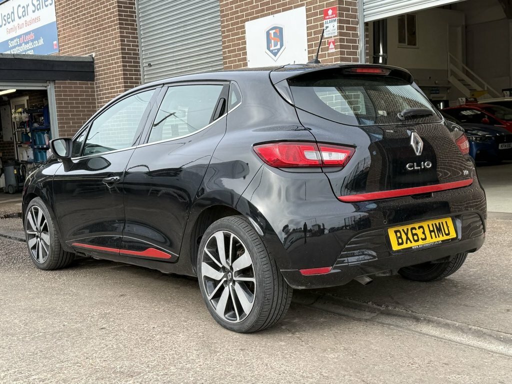 Renault Clio 0.9L Dynamique S Medianav Black #4