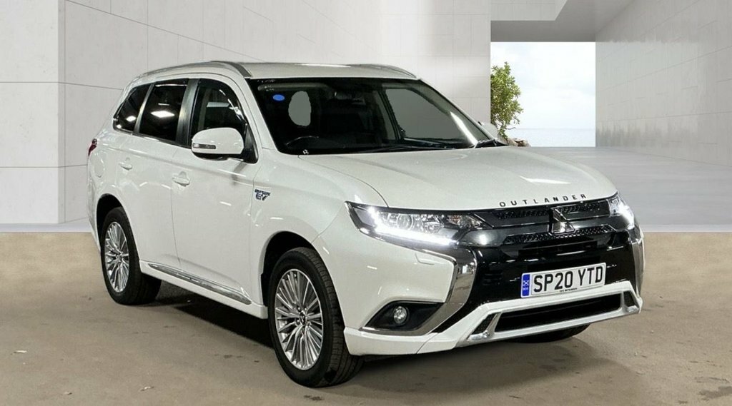 Mitsubishi Outlander 2.4L Design White