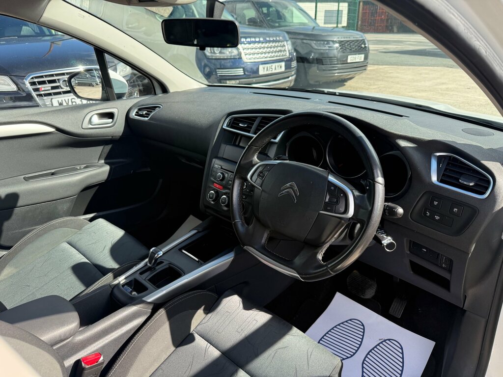 Citroen C4 Hdi Platinum White #22