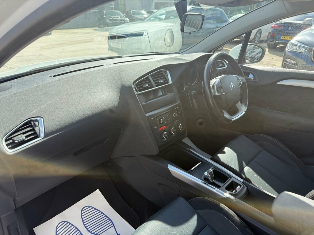 Citroen C4 Hdi Platinum White #23