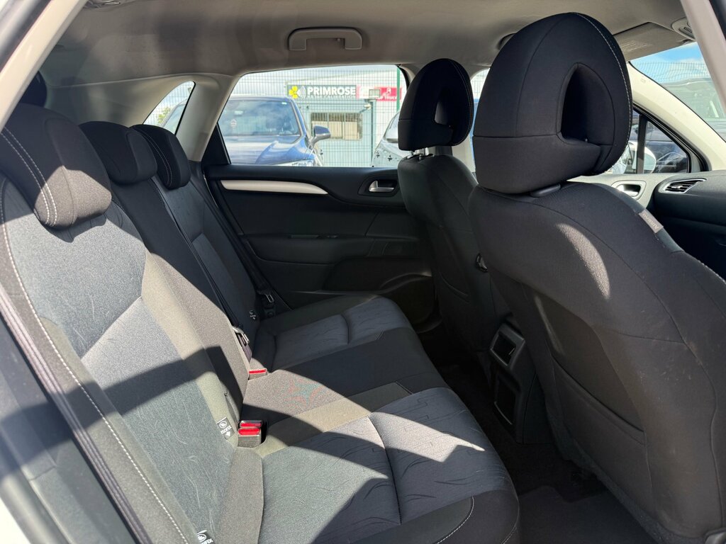 Citroen C4 Hdi Platinum White #30
