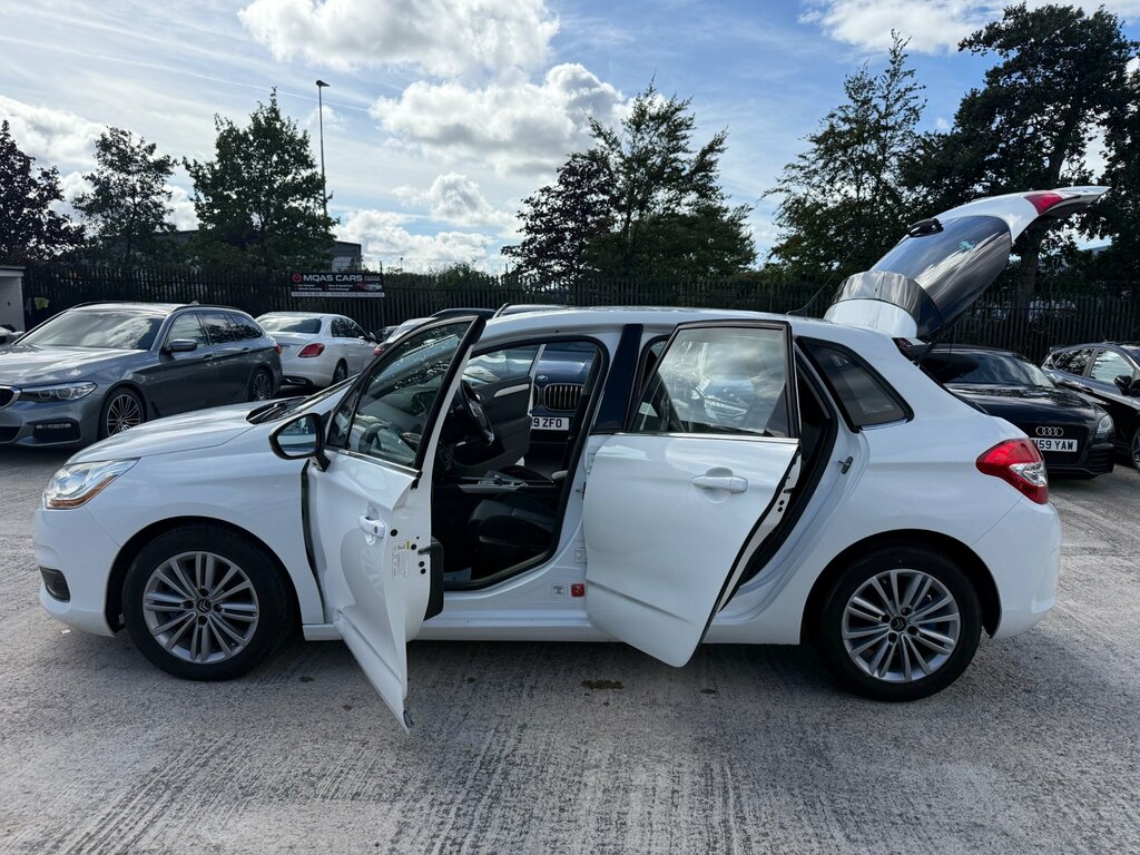 Citroen C4 Hdi Platinum White #16