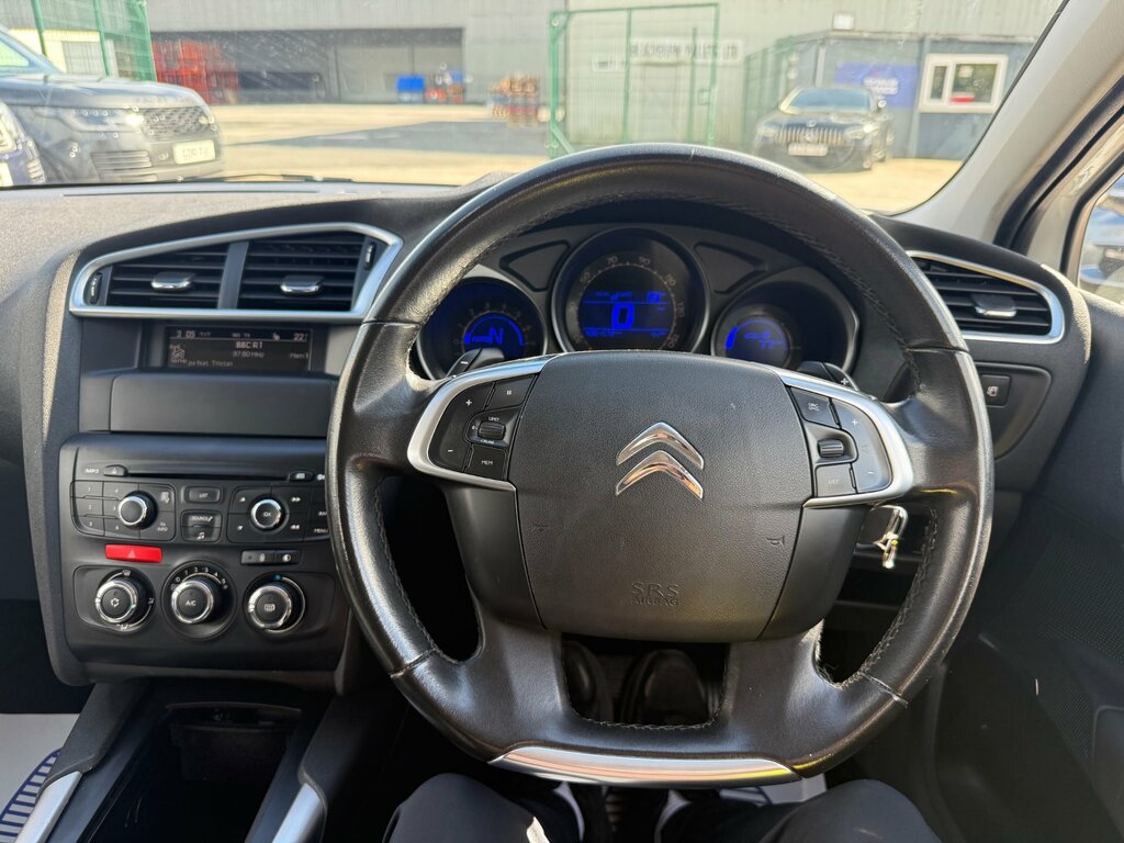 Citroen C4 Hdi Platinum White #40