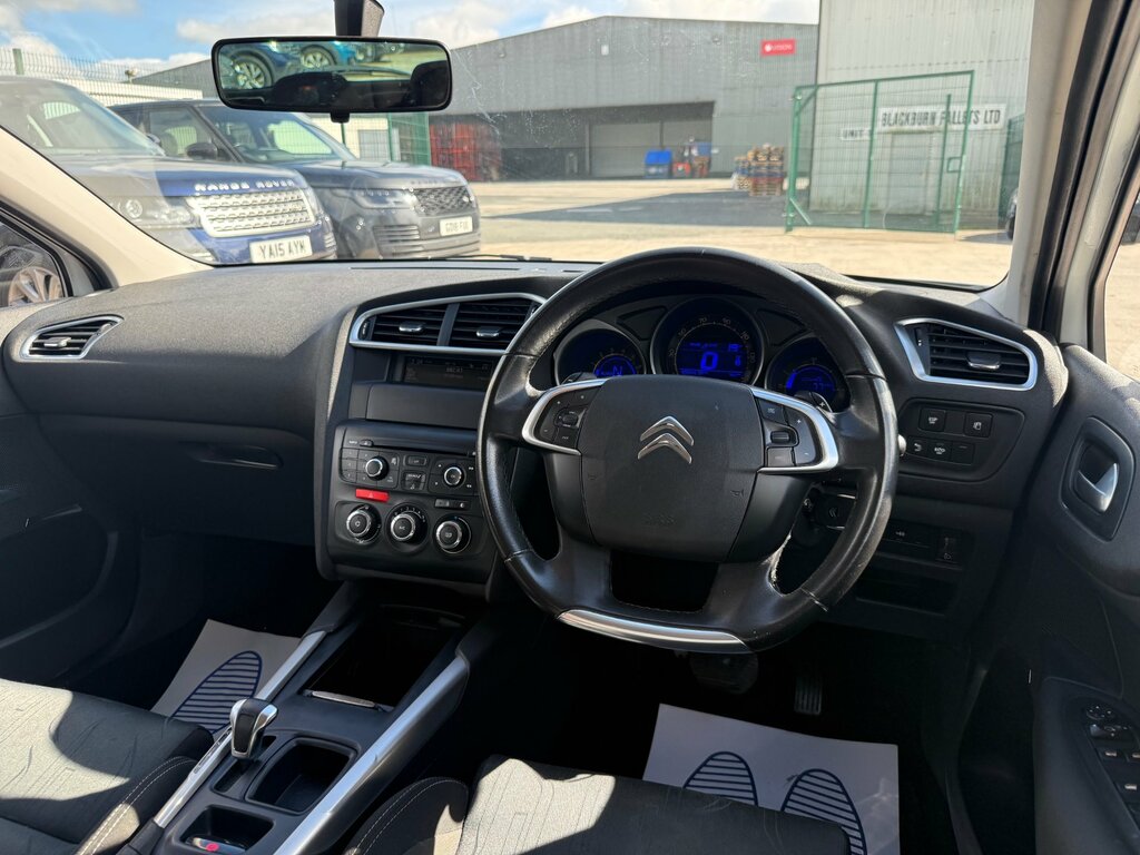 Citroen C4 Hdi Platinum White #35