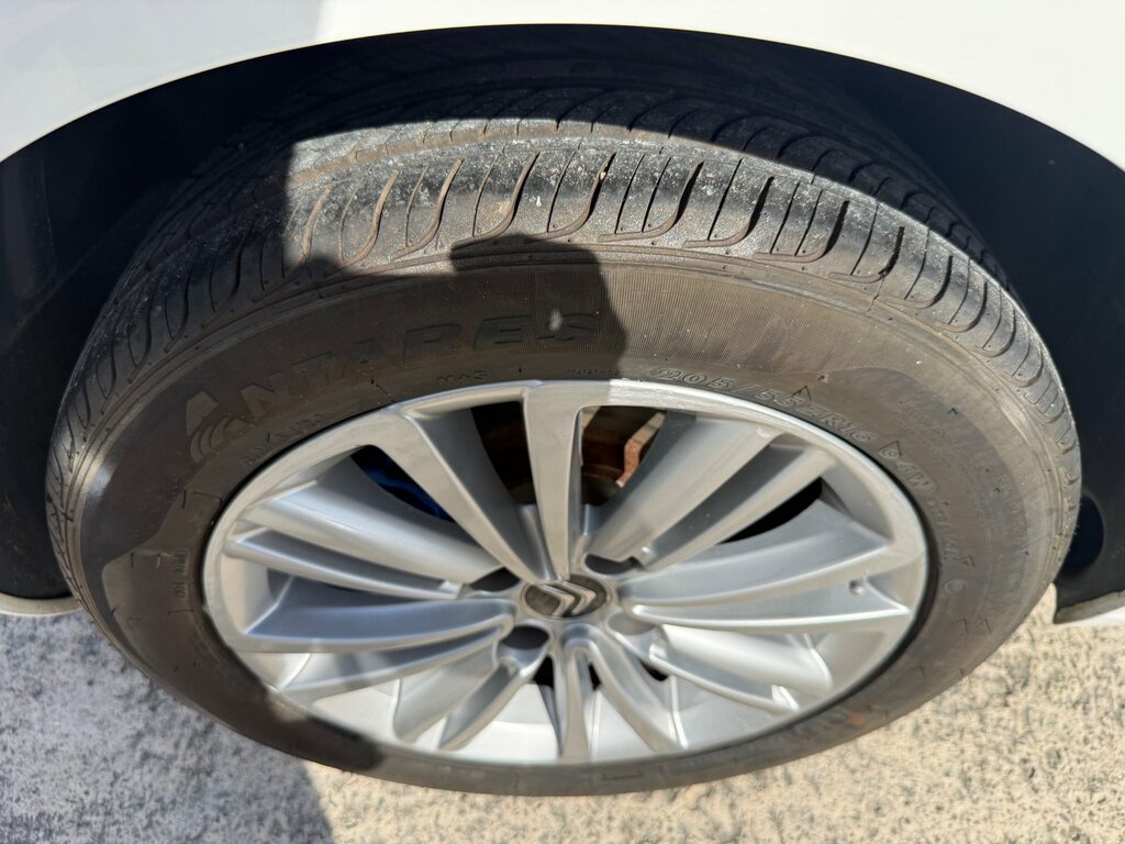 Citroen C4 Hdi Platinum White #77