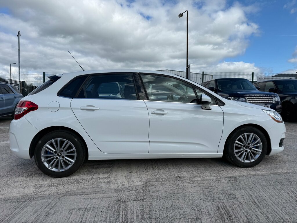 Citroen C4 Hdi Platinum White #10