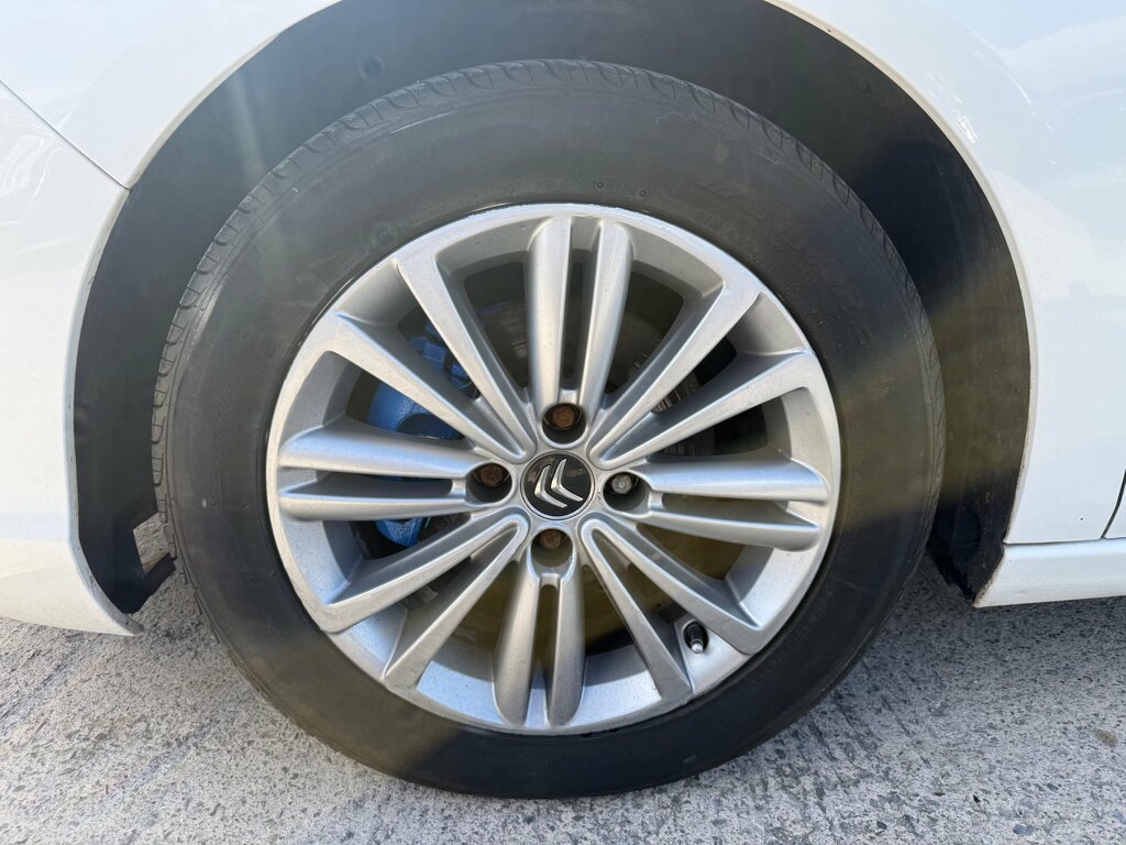 Citroen C4 Hdi Platinum White #74