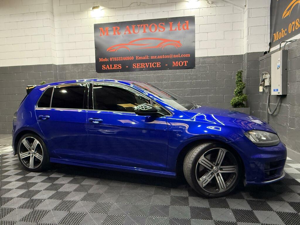Volkswagen Golf R Blue