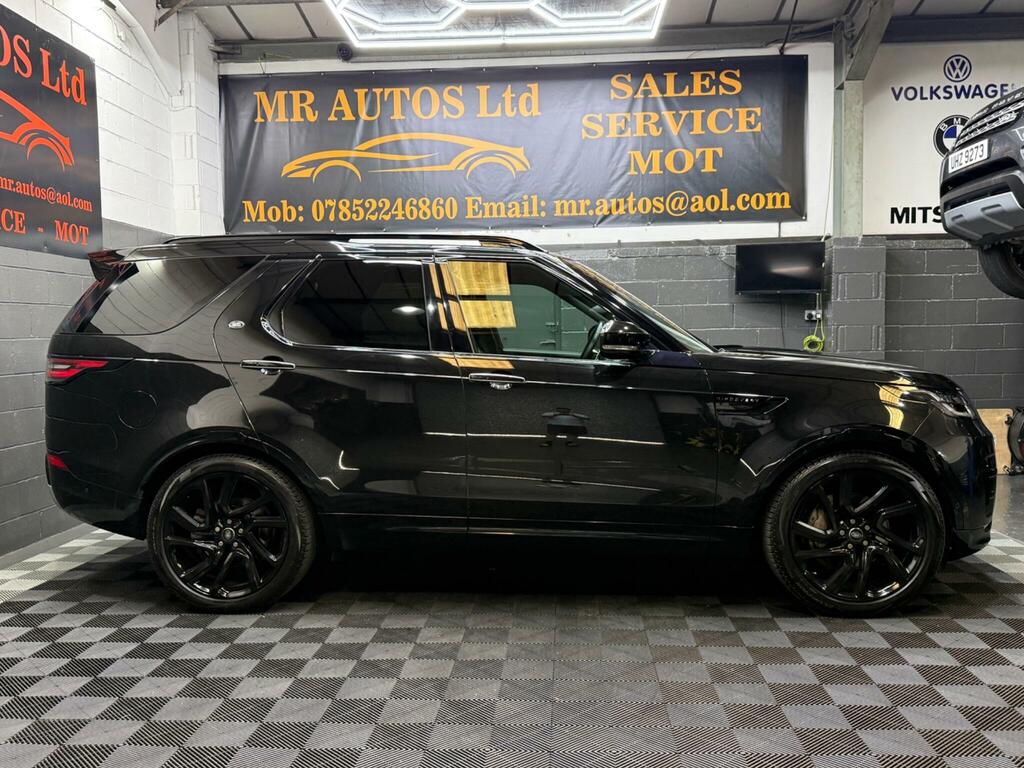 Land Rover Discovery Hse Luxury Black #4