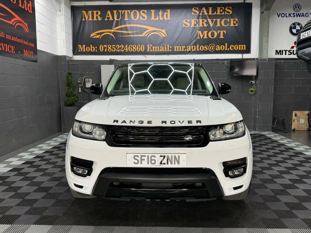 Land Rover Range Rover Sport Black #3